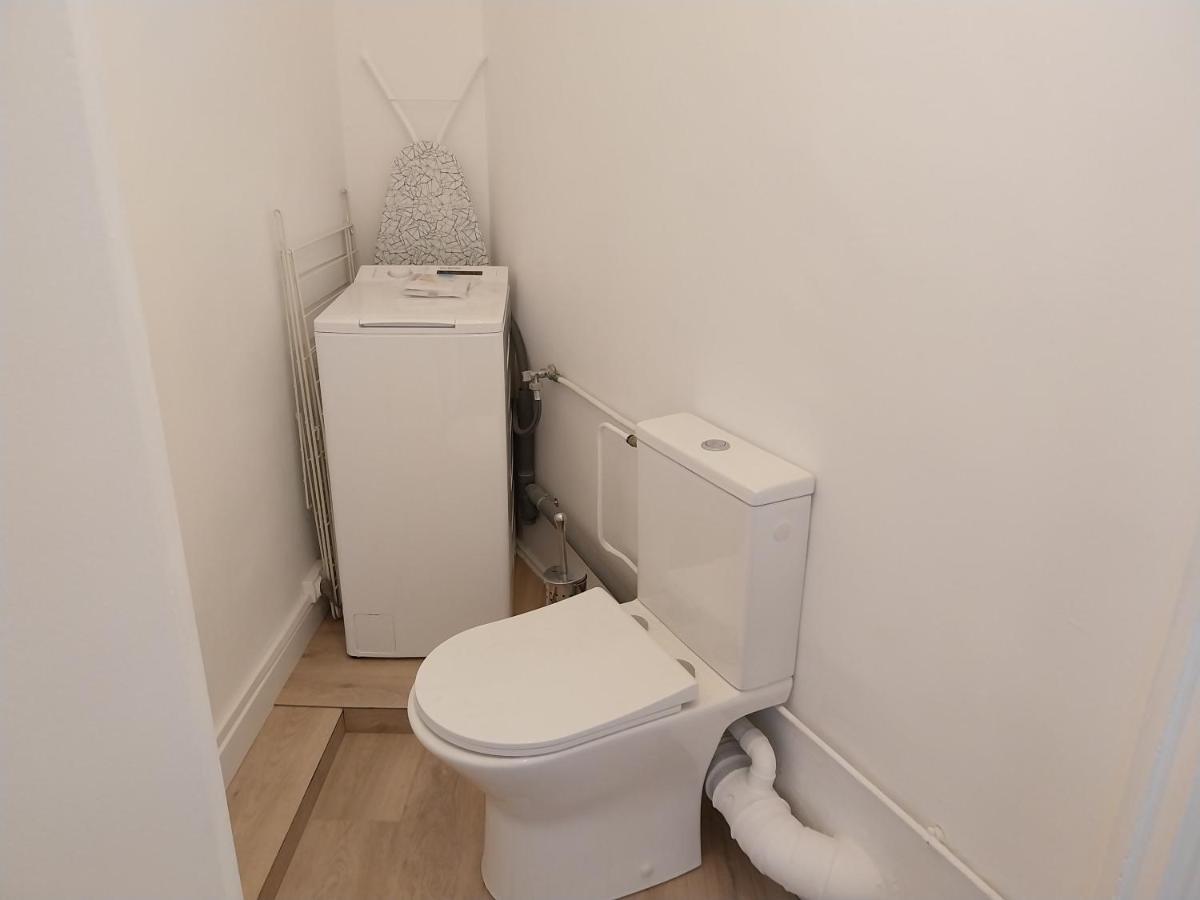 Charmant Appartement 3 Chambres Et Terrasse Eyragues Ngoại thất bức ảnh